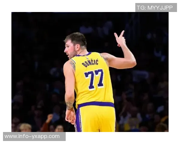 东契奇赞詹姆斯成就独一无二41岁背靠背轰准三双再创辉煌