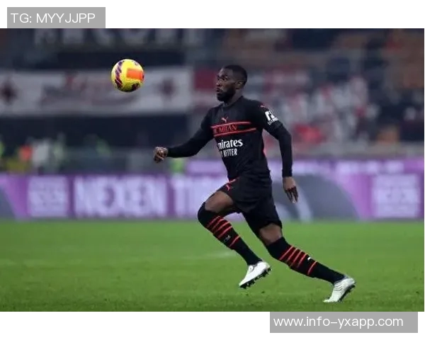 托莫里拒绝英超诱惑接近与AC米兰签署长期合同 托莫里拒绝英超诱惑接近与AC米兰签署长期合同